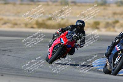 media/Jan-09-2022-SoCal Trackdays (Sun) [[2b1fec8404]]/Turn 11 (935am)/